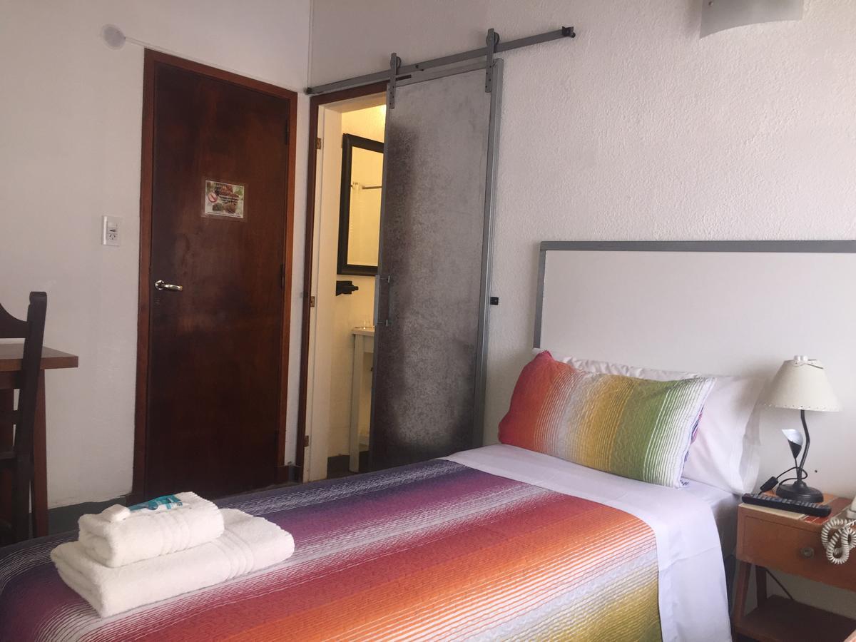 Hotel Berlin Pinamar Buitenkant foto